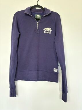 Women’s Roots Dark Purple Quarter Zip Sweater Size S Beaver Logo Pullover
